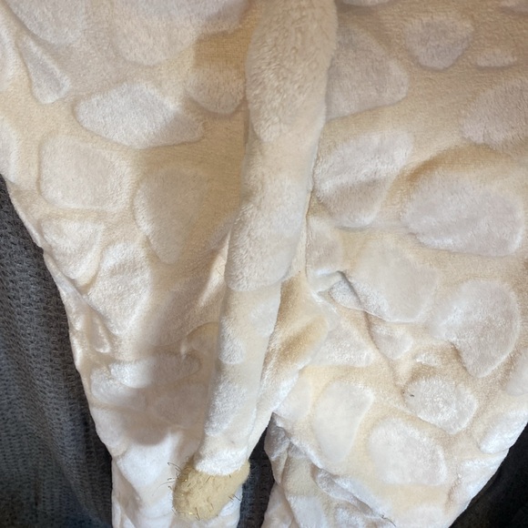 Giraffe PJs - Picture 5 of 5